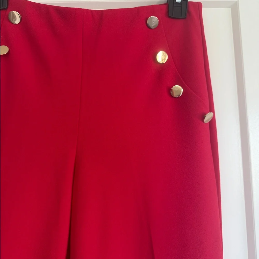 NWOT Express Vibrant Red Wide-Leg Pants with Gold Button Accents (size S)